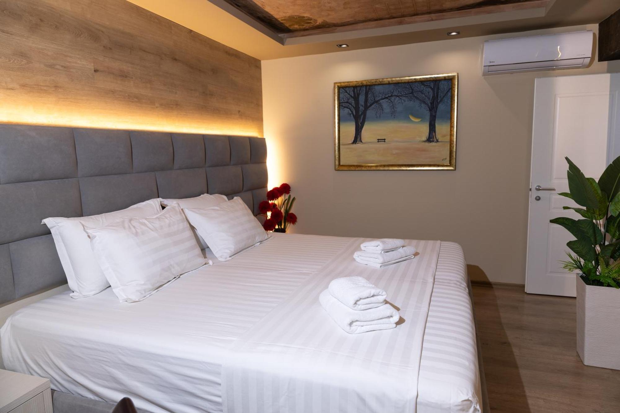 4R Colombo Hotel 地拉那 外观 照片