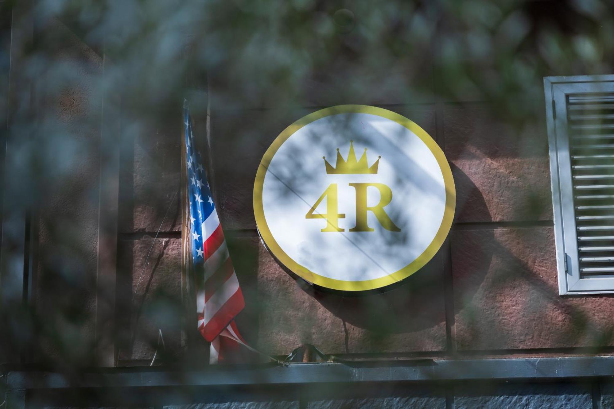 4R Colombo Hotel 地拉那 外观 照片